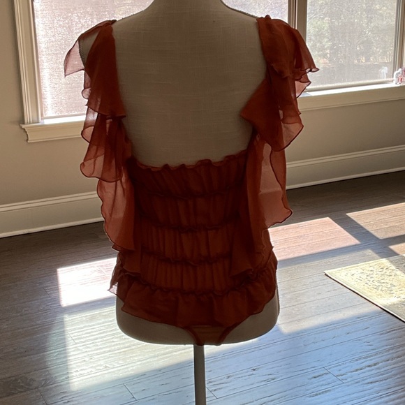 Source Unknown Ruffled Terracotta Blouse - Picture 2 of 3